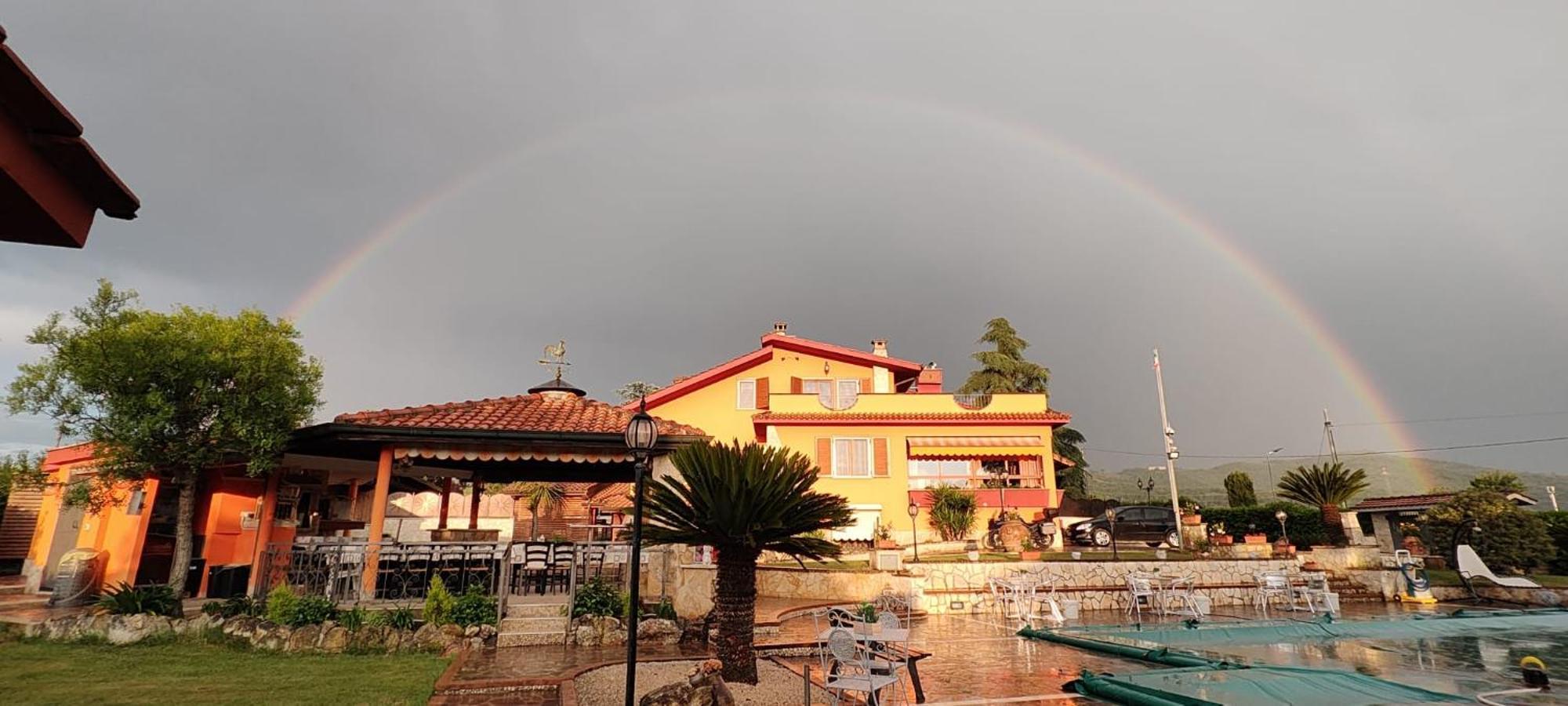 B&B Ferro Di Cavallo Tivoli Exterior photo